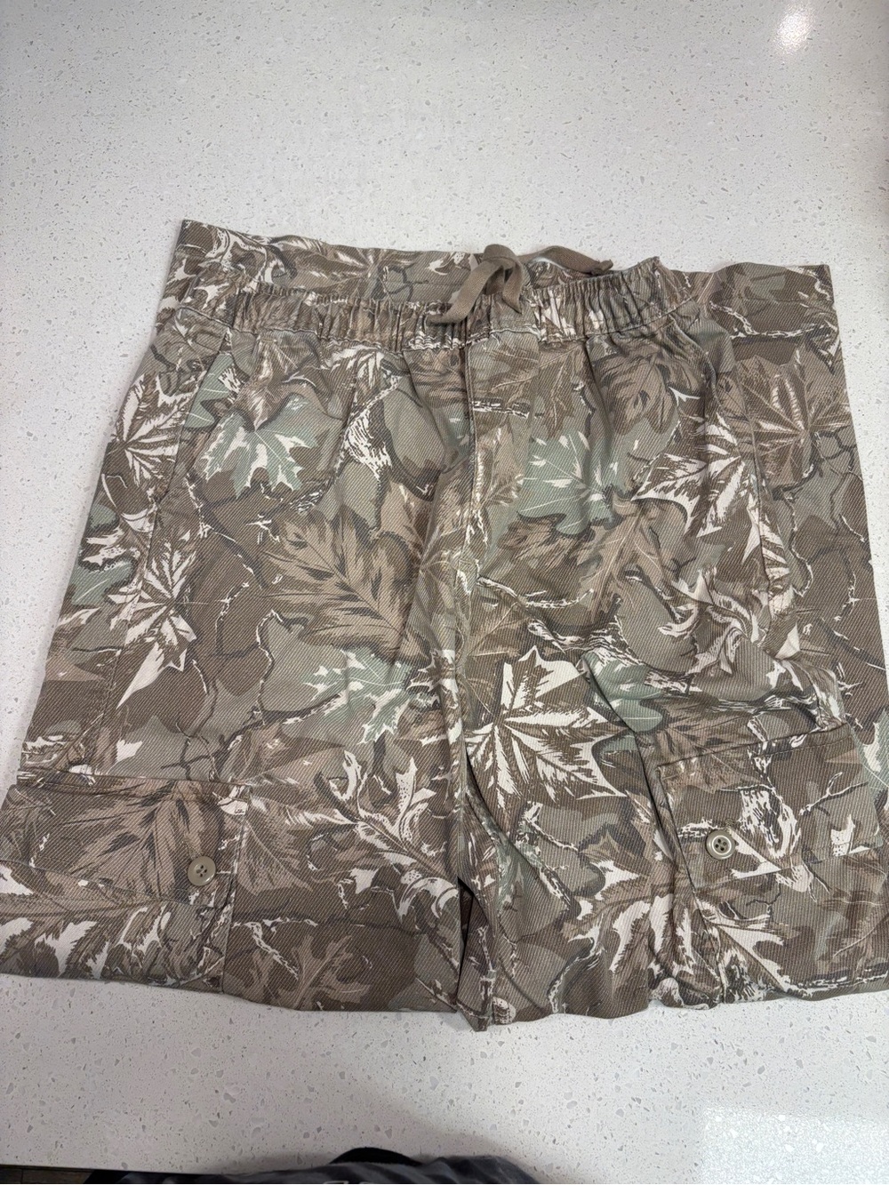 Leaf Print Cargo pants  in Neutral Tones